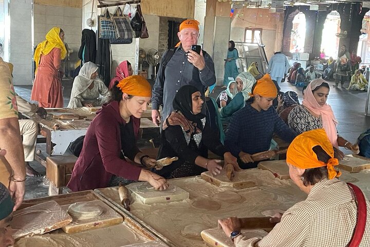 Amritsar Full Day City Tour with Transportation (10 Hours)