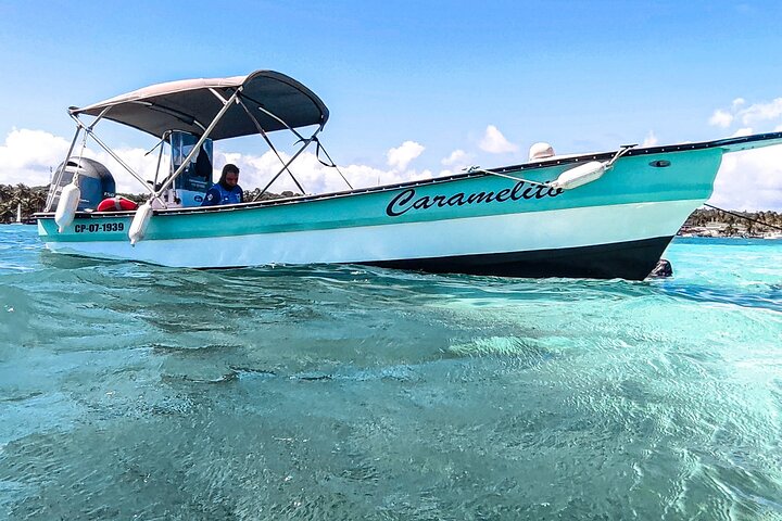 Johnny Kay and Aquarium Natural Full Day semi-private boat