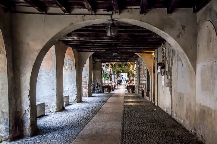 From Verona: Half-Day Valpolicella & Amarone Wine Experience
