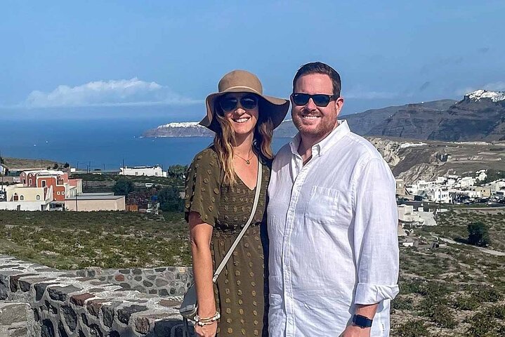 Santorini Wine Adventure with 12 Wine Tastings, Tapas and Sunset