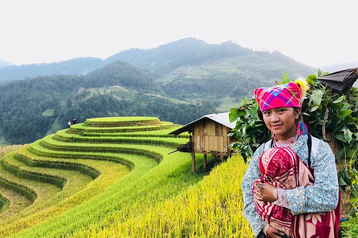 Private Full Day Tour in Sapa by Car
