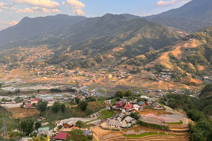 Private Full Day Tour in Sapa by Car