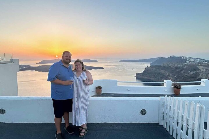 Santorini Wine Adventure with 12 Wine Tastings, Tapas and Sunset
