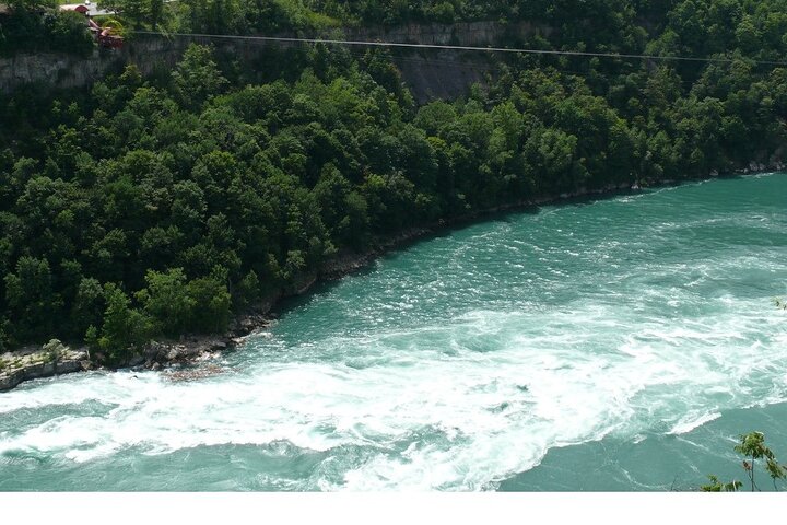 Niagara Falls Canada 3-Hour Tour with Boat and Behind the Falls