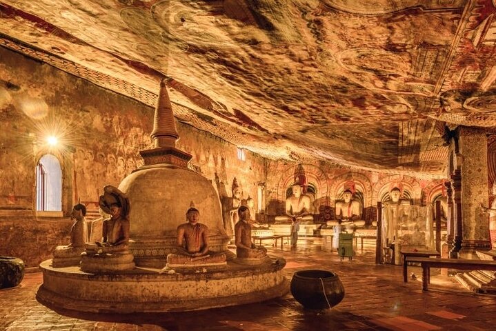 Sigiriya and Dambulla Day Trip from Pasikuda and Kalkuda
