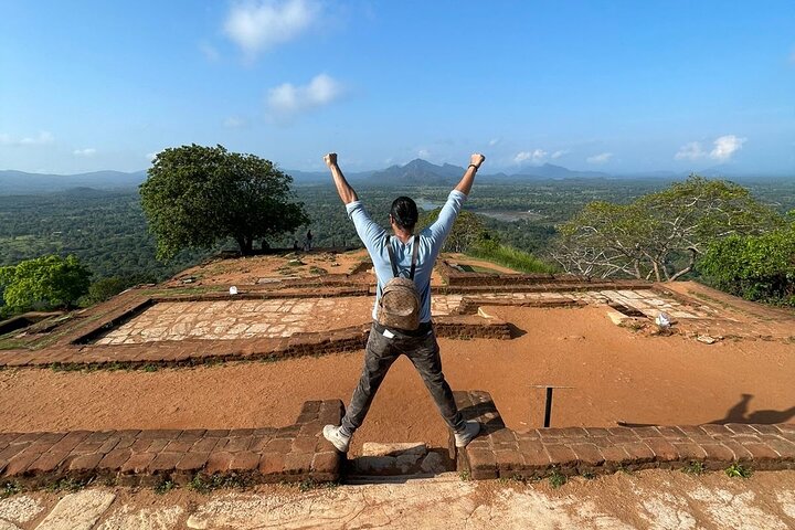 Sigiriya and Dambulla Day Trip from Pasikuda and Kalkuda