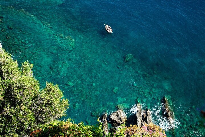 Cinque Terre Hybrid Boat Tour from Monterosso