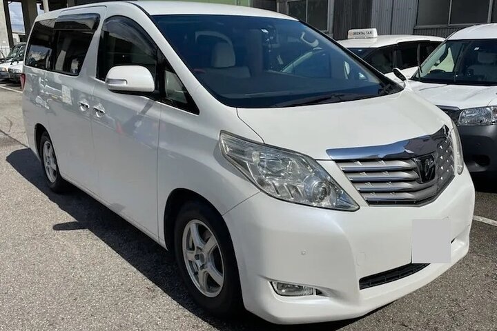 Revelstoke/Sun Peaks to Kelowna Airport (YLW ) - Private Transfer