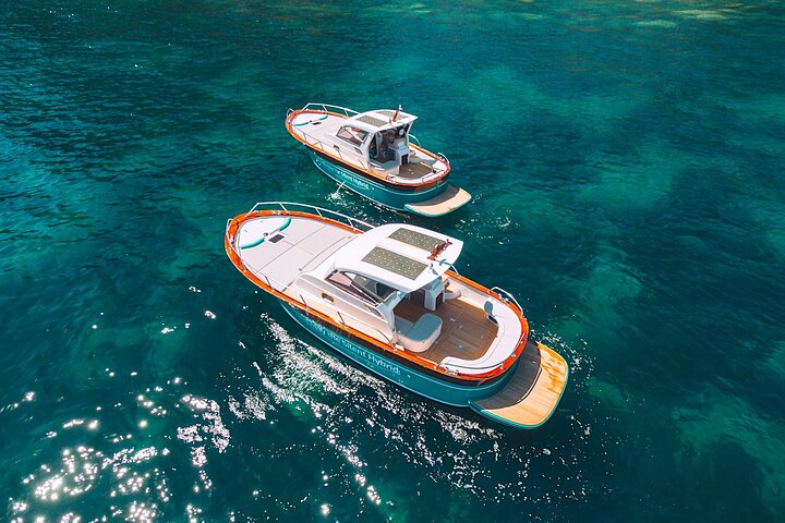 Cinque Terre Hybrid Boat Tour from Monterosso
