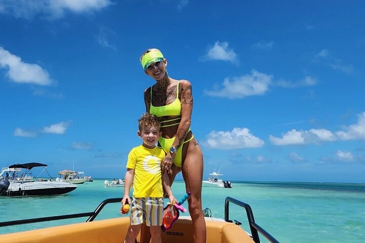 Half Day Private Tour to Islamorada Alligator Reef and Sandbar