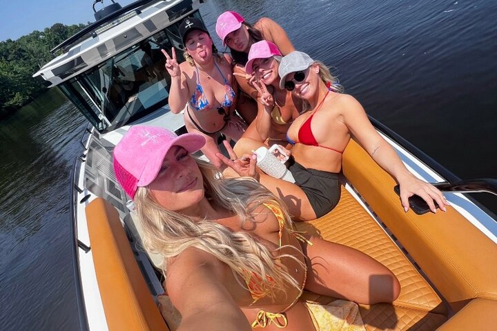 Half Day Private Tour to Islamorada Alligator Reef and Sandbar