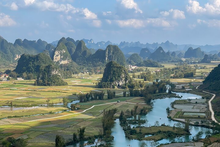 2 Days Motorbike Tour Ban Gioc Waterfall & Mt. Angel Eye Hike