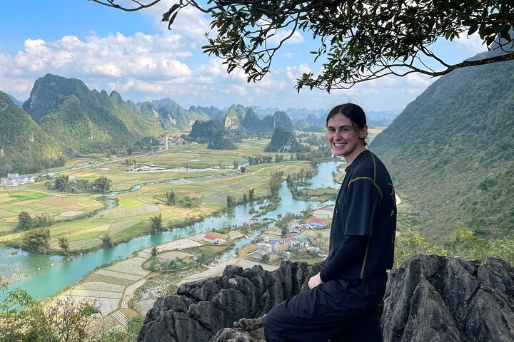 2 Days Motorbike Tour Ban Gioc Waterfall & Mt. Angel Eye Hike