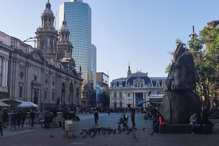 Santiago: Half-Day Sightseeing City Tour with Chauffeur and Guide