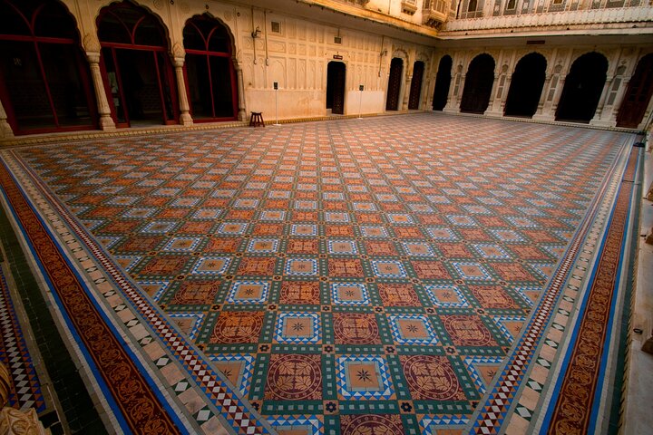 Heritage & Cultural Trails of Bikaner (2 Hours Guided Walking Tour)