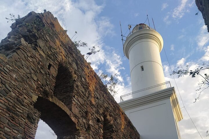 Walking tour around Colonia del Sacramento Old Town