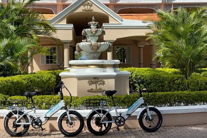 Breeze Through Tobago on an E-bike