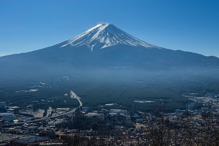 Mt. Fuji & Hakone Bus Tour Bullet Train Return & 28-Hotel Pick-up