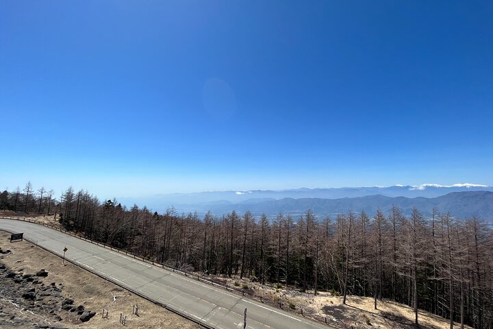 Mt. Fuji & Hakone Bus Tour Bullet Train Return & 28-Hotel Pick-up
