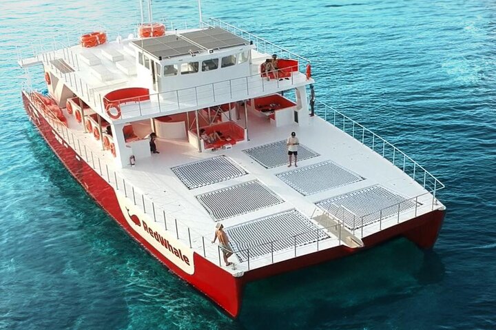 Boracay Sunset Cruise with Party DJ & Unlimited Food and Drinks