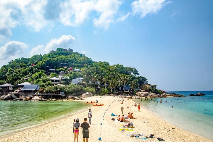 Ko Tao: Vintage Boat - Small Group Snorkeling Day Trip with Meals