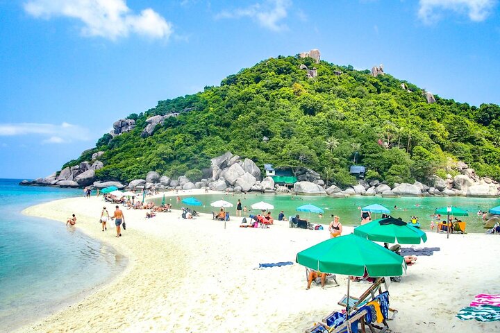 Ko Tao: Vintage Boat - Small Group Snorkeling Day Trip with Meals