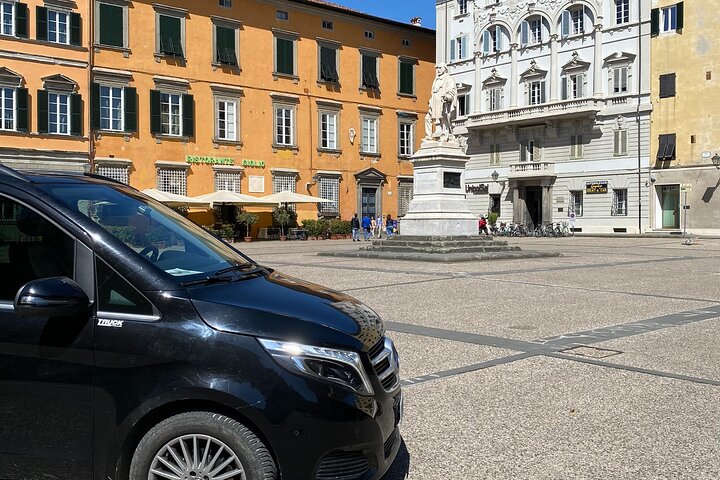 Lucca tour and Pisa Tower + WineTasting by van from Livorno Port