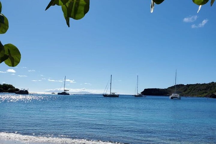 Private Snorkeling and Sightseeing Tour of Antigua