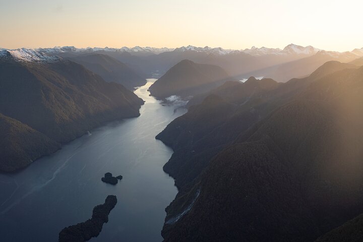 Doubtful And Dusky Sound Helicopter Scenic Flight from Te Anau