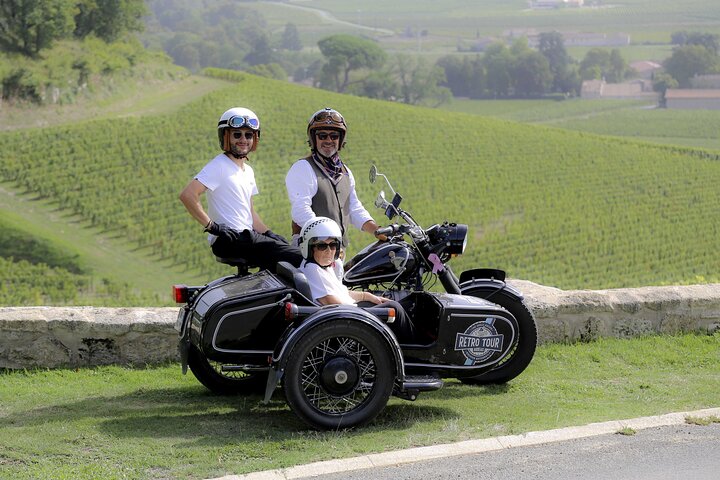 Private ride through the vineyards from Saint-Emilion - 1h30