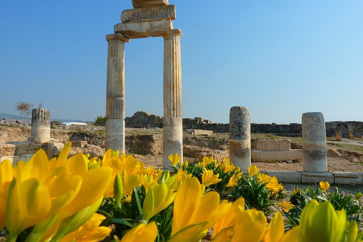 Pamukkale and Salda Lake Guided Tour