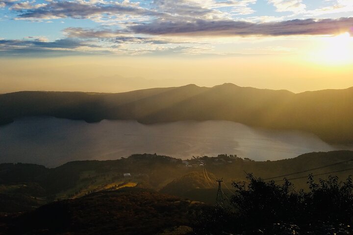 Mt. Fuji & Hakone Bus Tour Bullet Train Return & 28-Hotel Pick-up