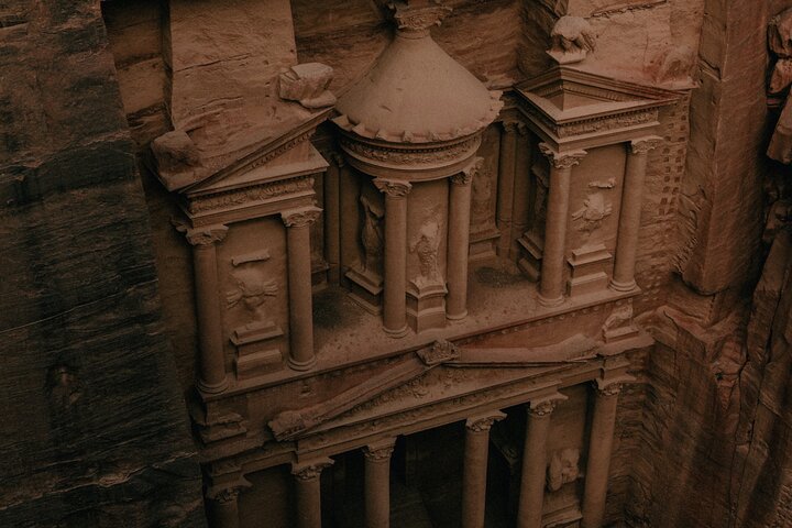 2 Day Private Tour to Petra and Wadi Rum from Amman