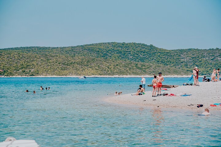 Blue Cave, Mamma Mia and Hvar, 5 Islands Speed boat Small group