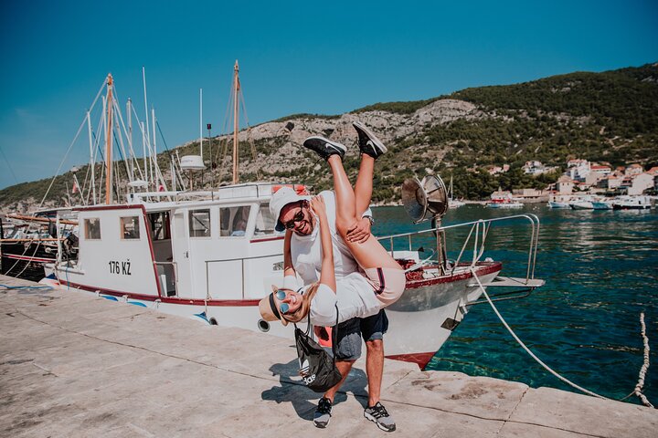 Blue Cave, Mamma Mia and Hvar, 5 Islands Speed boat Small group