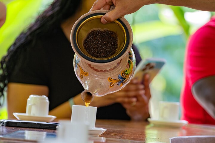 North Fields Cafe: Craft Specialty Coffee and Chocolate Tour