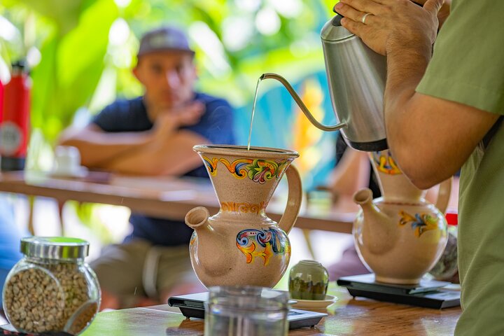 North Fields Cafe: Craft Specialty Coffee and Chocolate Tour