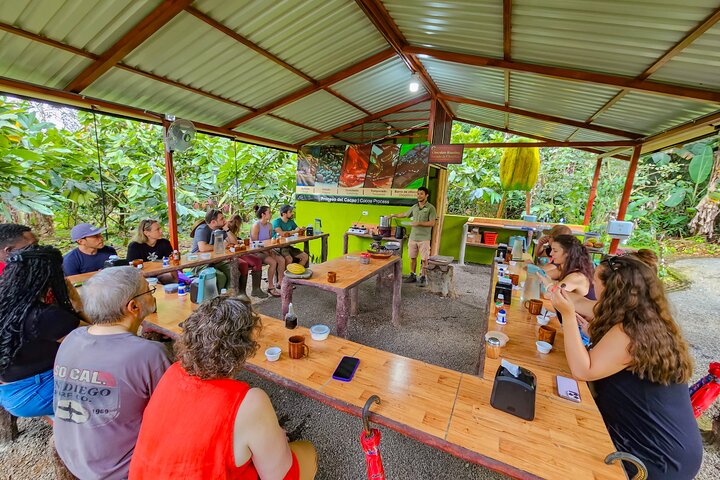 North Fields Cafe: Craft Specialty Coffee and Chocolate Tour