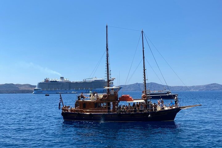SKIP CABLE CAR® Santorini for Cruise Ships with Boat Transfers