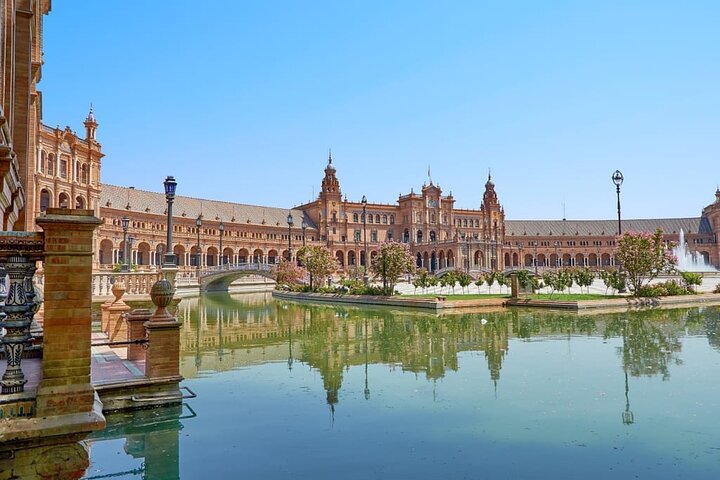 Private Seville Tour from Cadiz Puerto Costa de La Luz