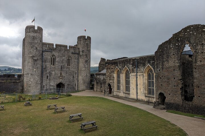 Private Cardiff Three Castles Tour