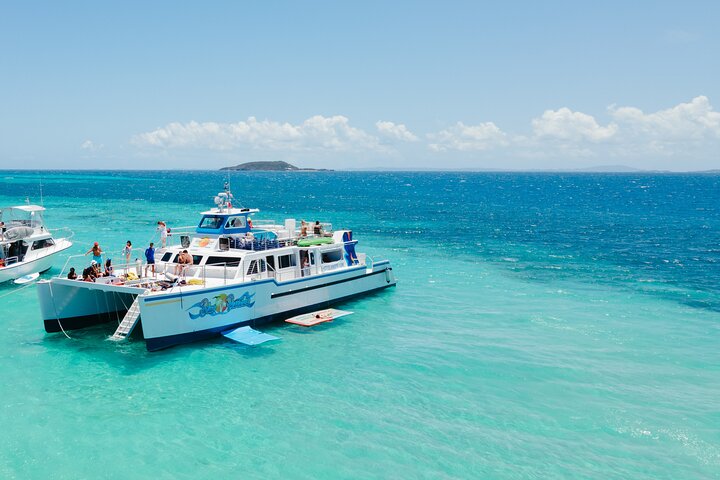 Culebra Full Day Beach and Fun Experience by Catamaran