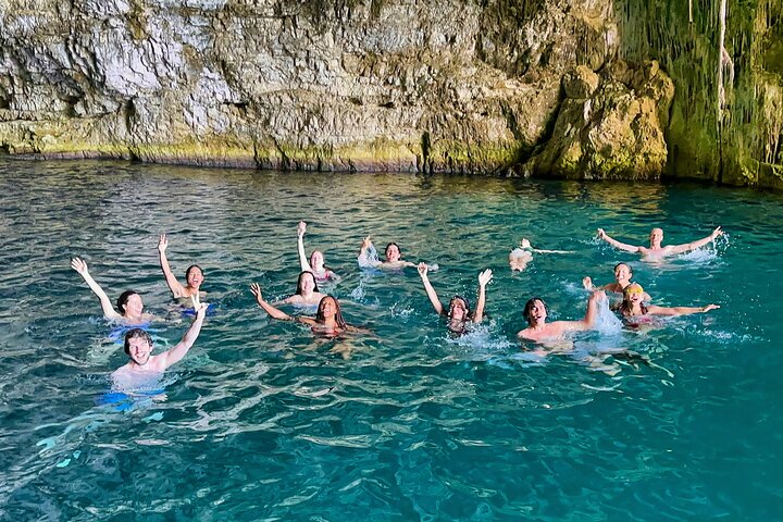 Vlore Speedboat Tour to Haxhi Ali Cave