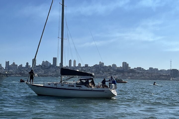 2hr. SUNSET Sailing Experience on San Francisco Bay