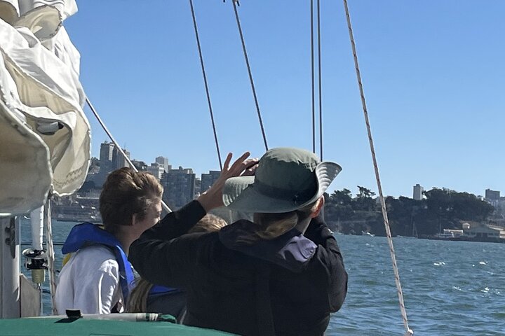 2hr. SUNSET Sailing Experience on San Francisco Bay