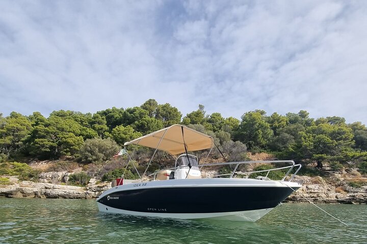 Private tour of the coast and caves up to Zagare