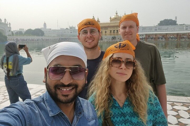 Golden Temple and Jallianwala Bagh Guided Tour