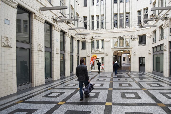 Leipzig's Courtyards and Passages - Guided Tour for a Private Group
