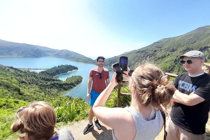 Essential San Miguel: 2 Day-Tour of Natural Wonders & Top Spots
