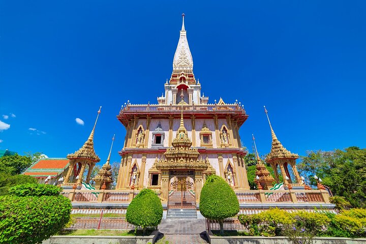 Phuket City Tour with Wat Chalong, Big Buddha & Famous Viewpoints